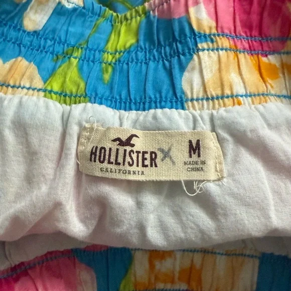 Hollister Floral Skater Skirt – Size M - Picture 3 of 4